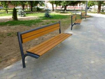 Banci stradale cu spatar